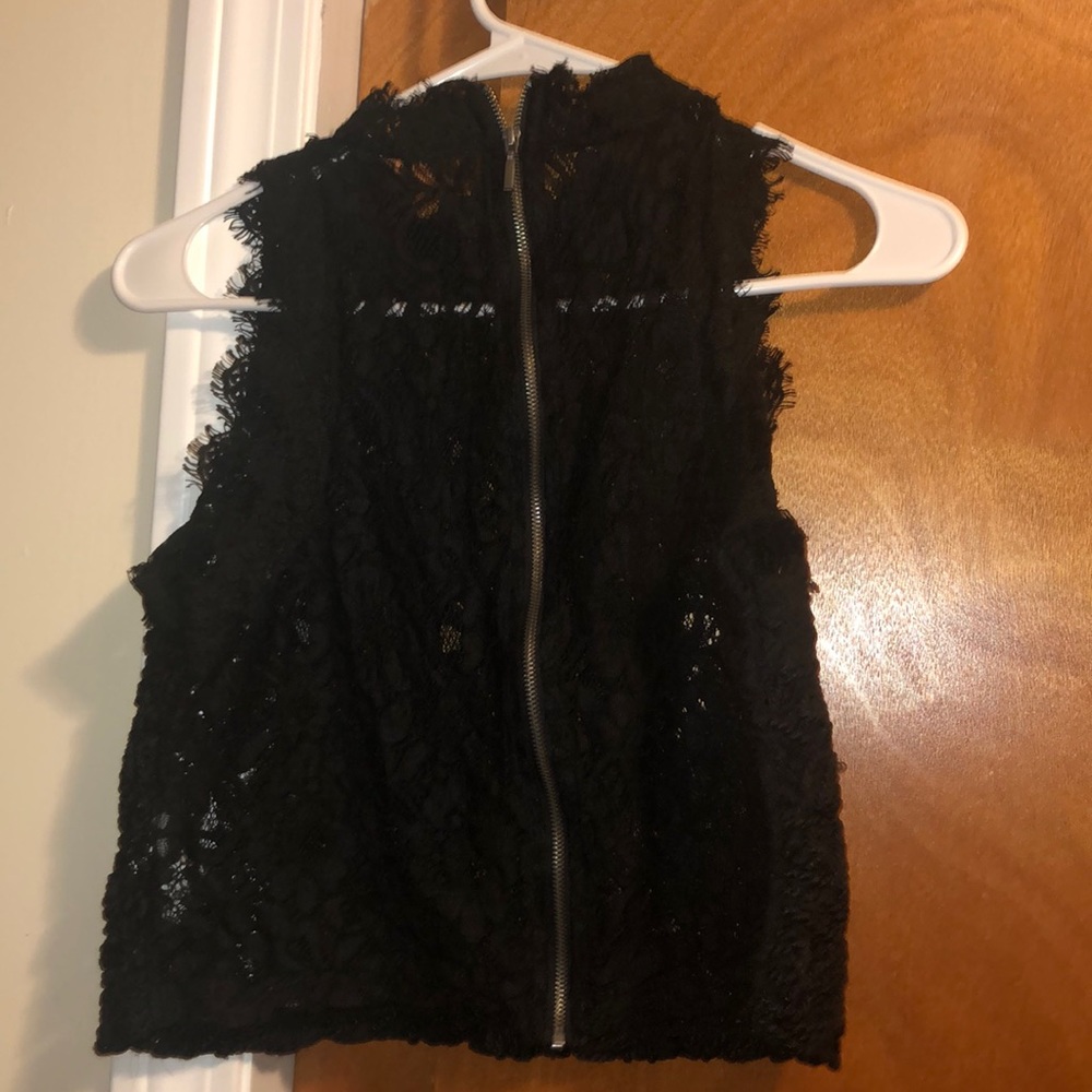 Top - Picture 2 of 2